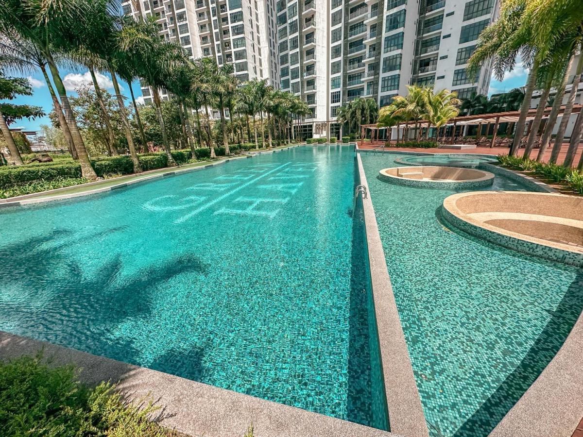 Starry Homes @ Green Haven 2Beds 2Bath+Pool View Masai Exterior foto